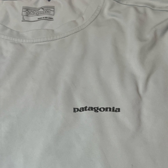 Patagonia Shark Logo Mens T-Shirt Long Sleeve Teal Size Large - Picture 4 of 5